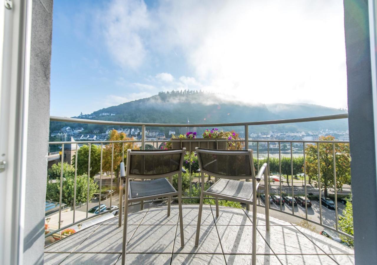 Hotel Cochemer Jung ภายนอก รูปภาพ