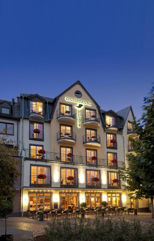 Hotel Cochemer Jung ภายนอก รูปภาพ